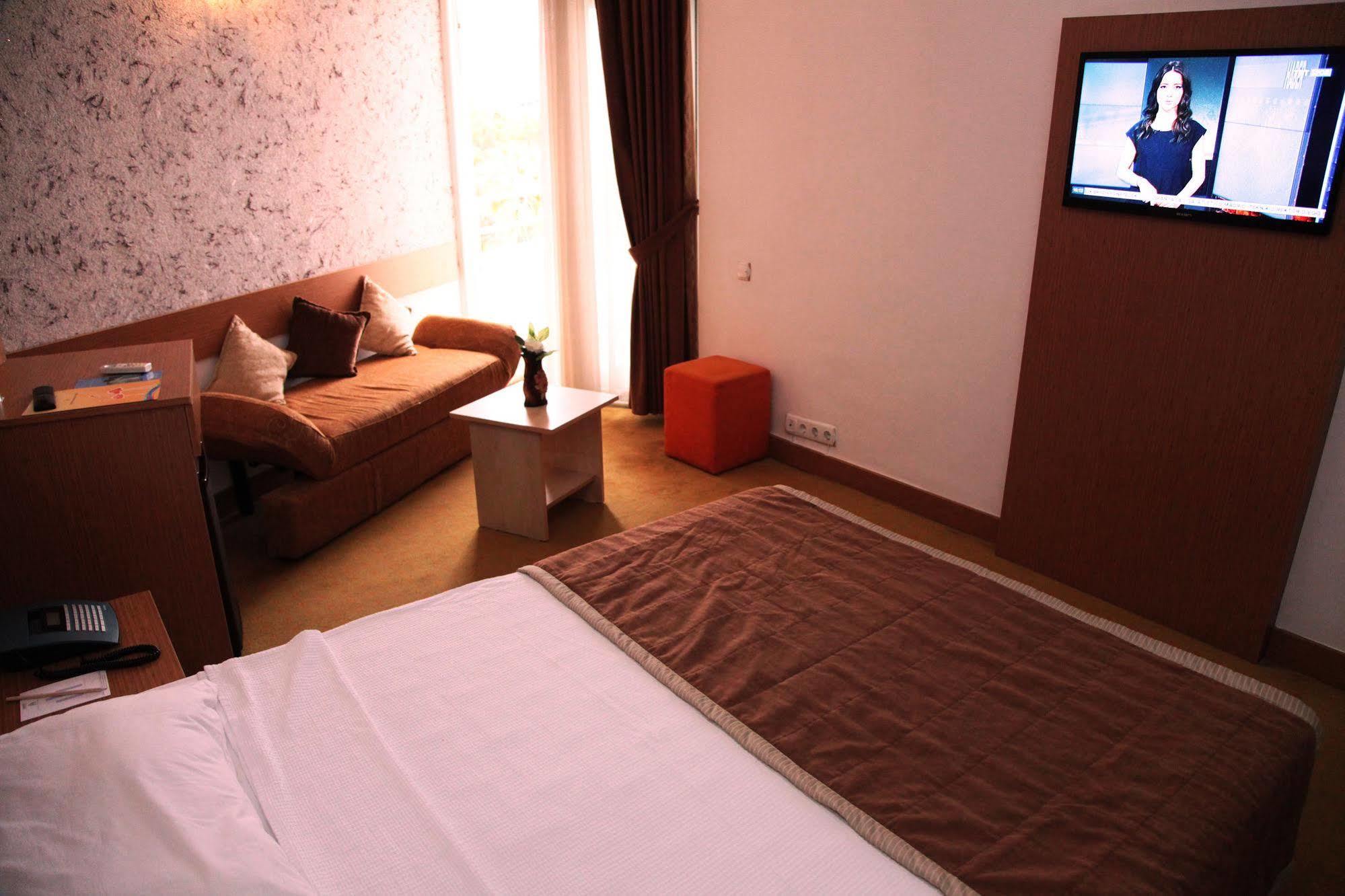 Orient Resort Hotel Fethiye Ngoại thất bức ảnh